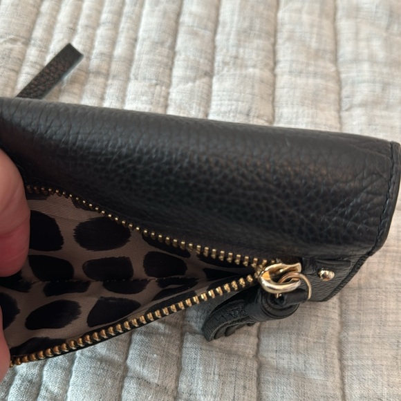Black Kate Spade wallet - Picture 2 of 4